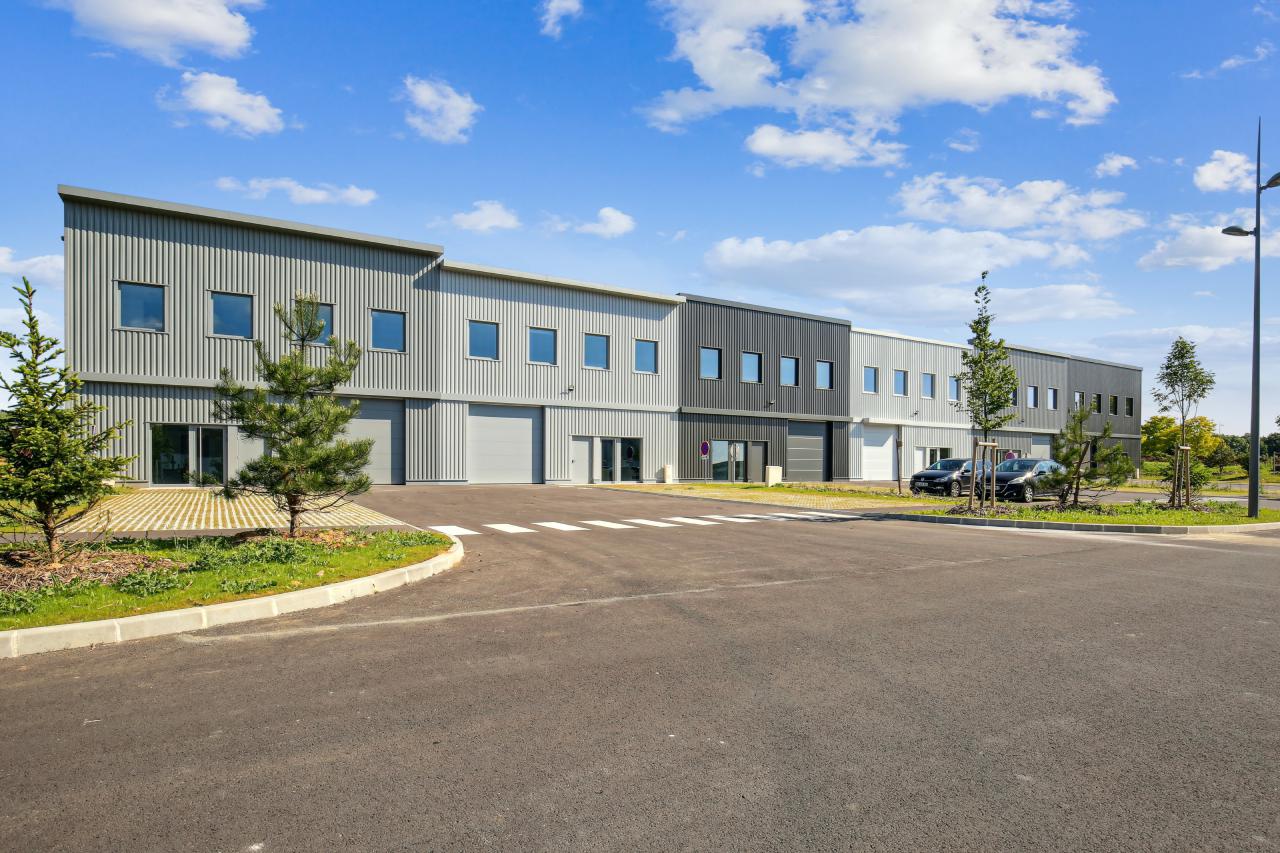 Local d'activité Roissy-en-France 2293m² Location local d'activité Roissy-en-France Val-d'Oise OLACT2317143 2